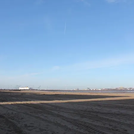 Ferienhaus Familie-Seachalet Aan Zee *