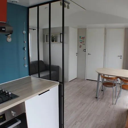 Ferienhaus Familie-Seachalet Aan Zee *